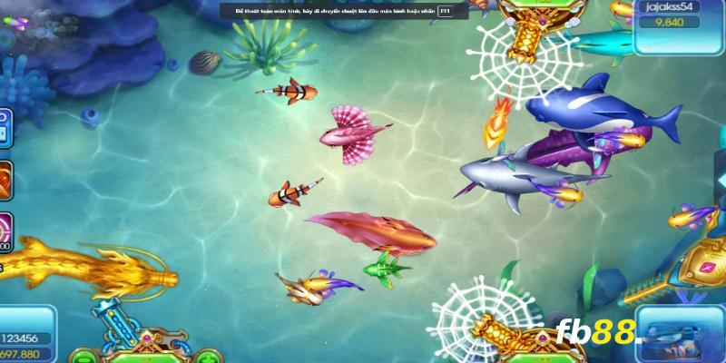 Linh hoạt thay đổi vũ khí để bắn cho phù hợp