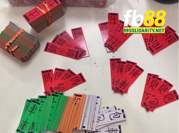 Thế nào là game Bài Tứ Sắc Fb88 ?