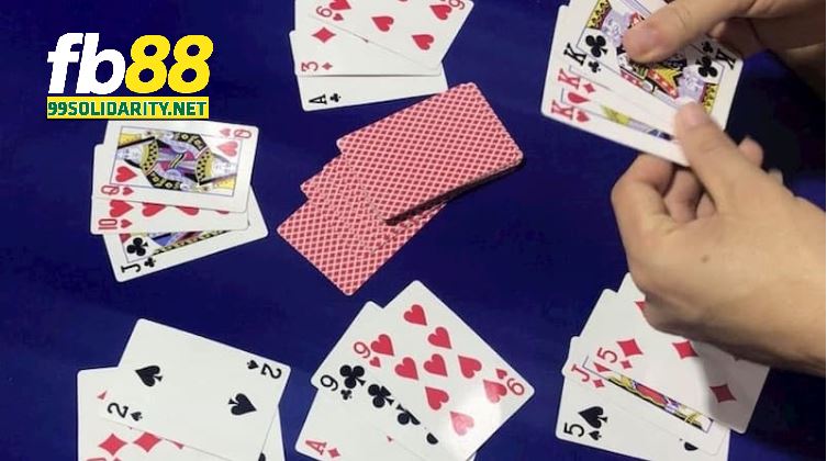 Những điều cần lưu ý khi Cách Chơi Liêng FB88